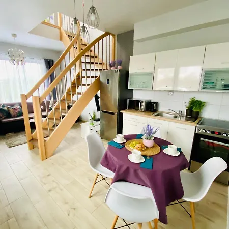 Lawendowy Apartament *